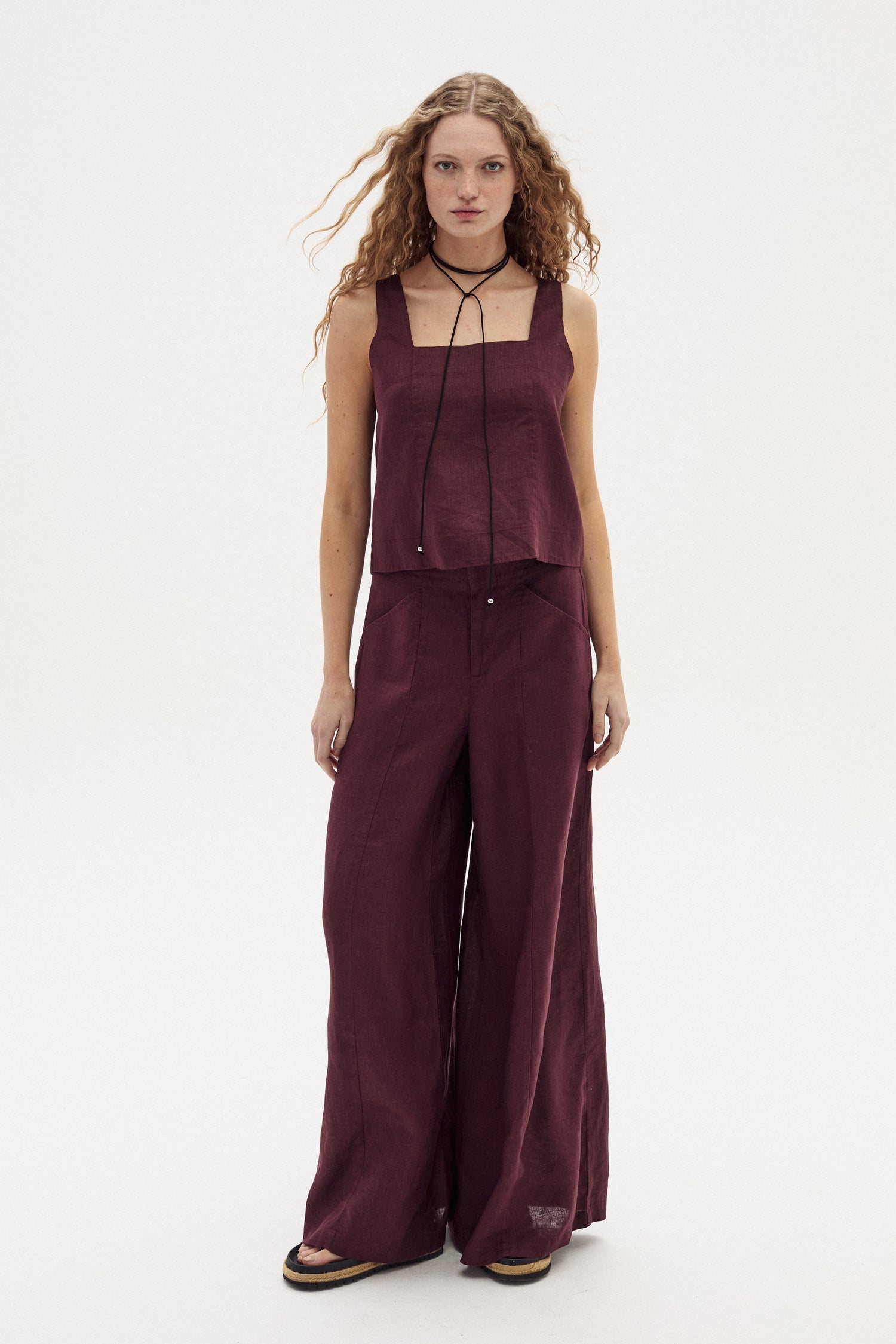 Pantalón Vincent en Lino - Deep Merlot