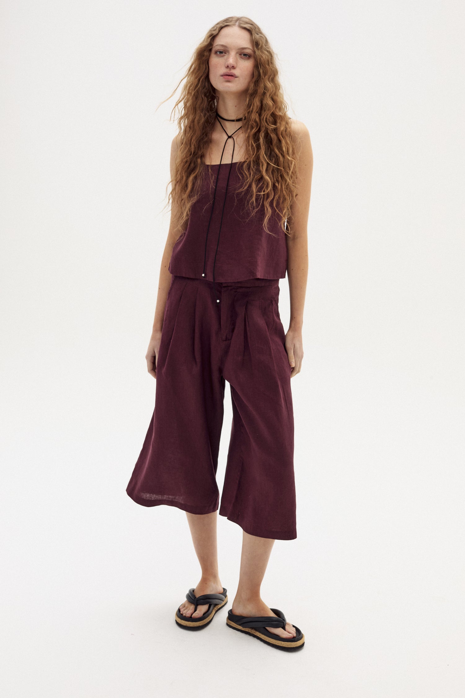 Bermuda Zuri en Lino - Deep Merlot