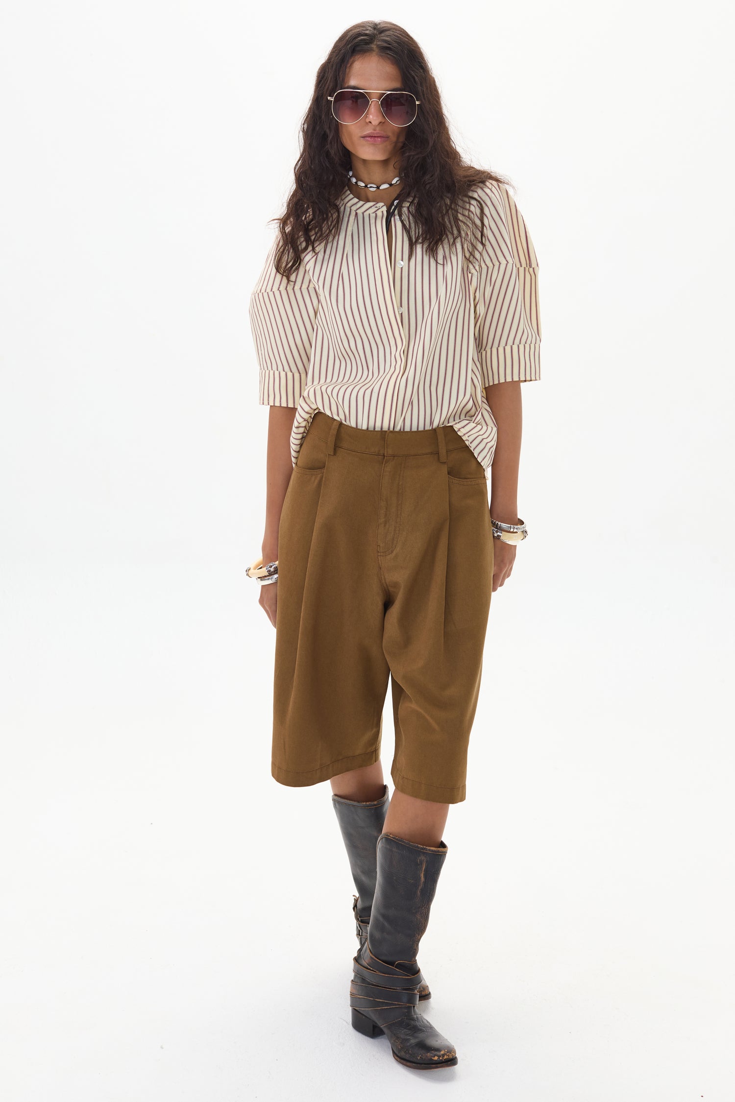 Bermuda Belmont en Algodón - Military olive